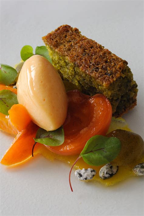 pistachio-and-olive-oil-cake image