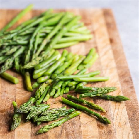 how-to-blanch-asparagus-culinary-hill image