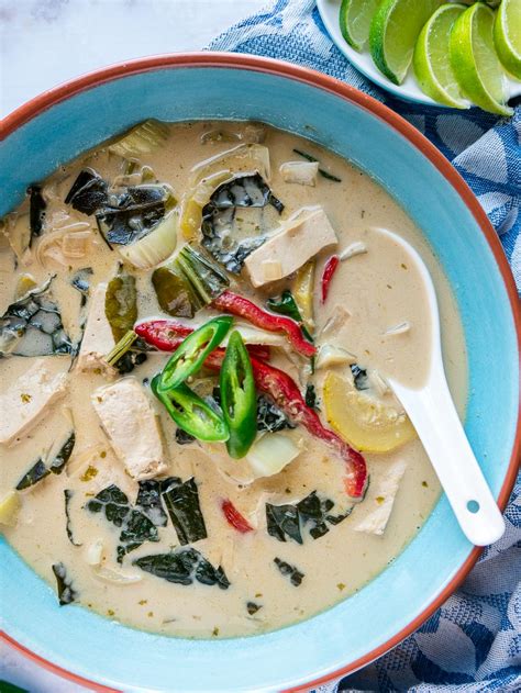 thai-green-curry-with-tofu-six-hungry-feet image