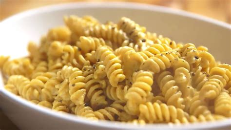 this-creamy-pumpkin-pasta-only-has-3-ingredients image
