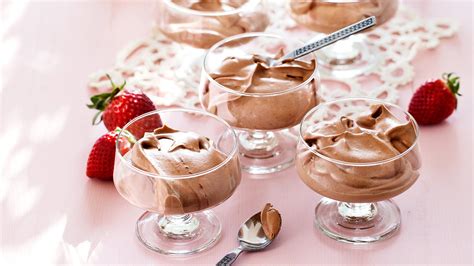150-healthy-low-carb-desserts-diet-doctor image