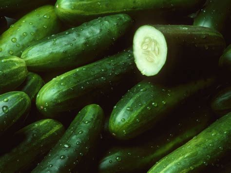 7-health-benefits-of-eating-cucumber image