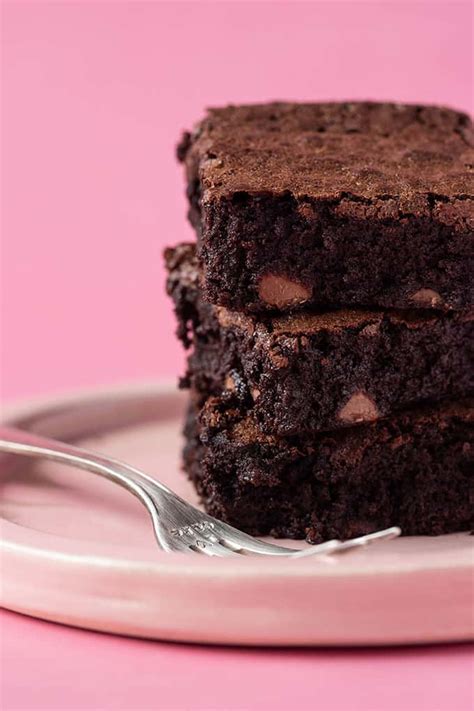amazing-flourless-brownies-gf-no-weird-ingredients image