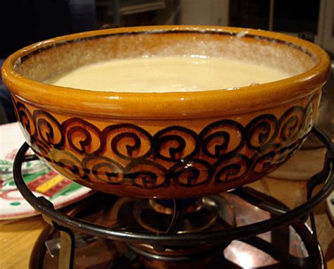 a-proper-swiss-cheese-fondue-justhungry image