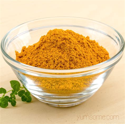 how-to-make-madras-curry-powder-yumsome image
