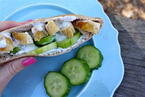 this-5-minute-chicken-cucumber-pita-pocket-is-the image