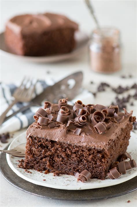 easy-chocolate-cake-from-box-mix-incredibly image
