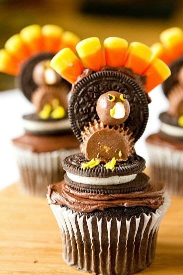 thanksgiving-turkey-cupcakes-brown-eyed-baker image