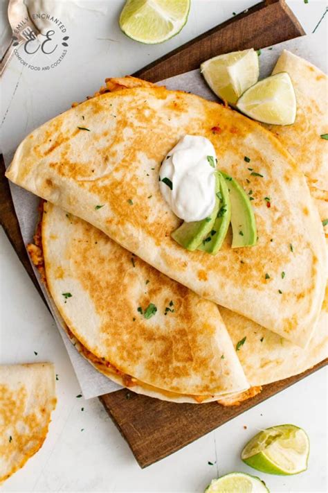 the-best-chipotle-chicken-quesadilla image