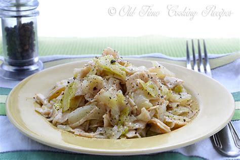kraut-flecken-cabbage-with-whole-wheat-pasta image