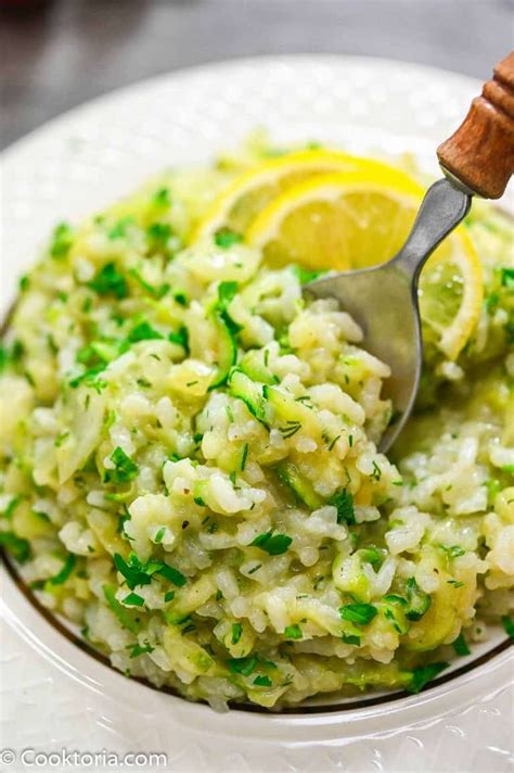 zucchini-rice-cooktoria image