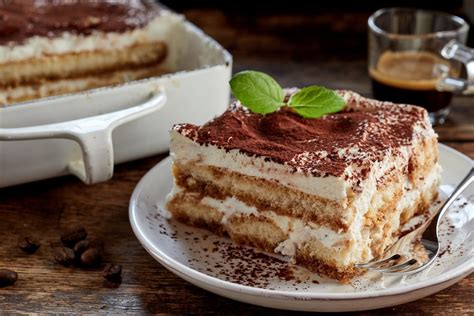 21-irresistible-italian-desserts-the-kitchen-community image