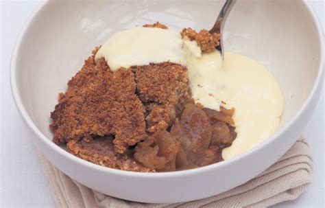 apple-and-almond-crumble-recipes-delia-online image