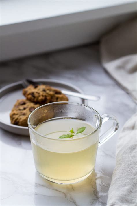 sore-throat-tea-with-honey-and-ginger image