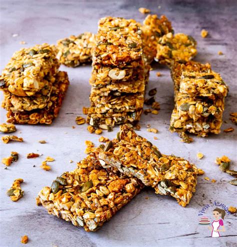 easy-sugar-free-granola-bars-in-just-30-mins-baked image
