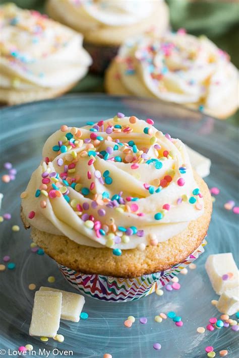 gender-reveal-cupcakes-love-in-my-oven image