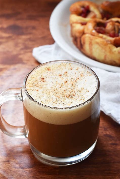 cinnamon-roll-coffee-latte-no-espresso-machine image