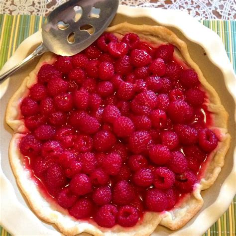 raspberry-dessert image