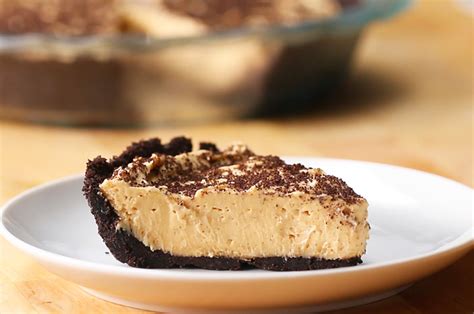 chocolate-cookie-crust-peanut-butter-pie-buzzfeed image