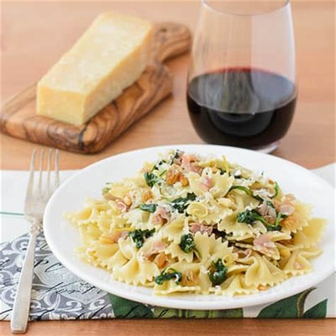 farfalle-with-prosciutto-spinach-and-pine-nuts image