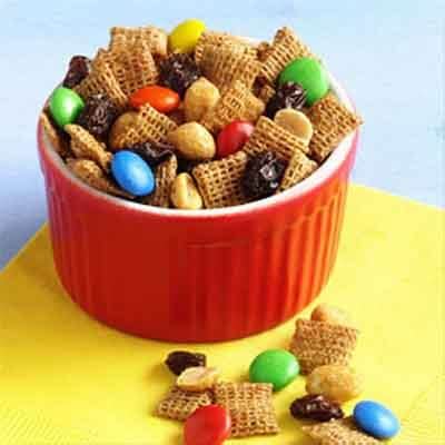 buttery-trail-mix-recipe-land-olakes image