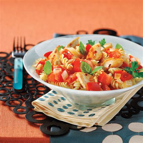 spicy-red-pepper-chicken-pasta-our-family-foods image