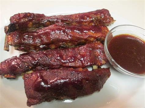 spare-ribs-with-homemade-barbecue-sauce-i-heart image