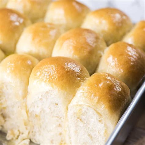 mamaws-rolls-easy-homemade-dinner-roll image
