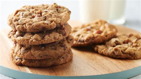 kitchen-sink-chocolate-chip-cookies-recipe-pillsburycom image