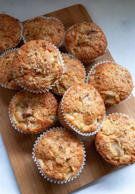 rhubarb-and-ginger-muffins-something-sweet image