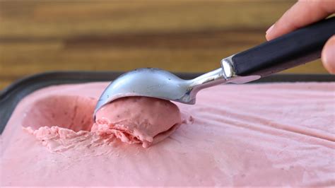 easy-homemade-strawberry-ice-cream-recipe-only-3 image