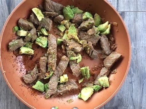 avocado-beef-stir-fry-bariatric-meal-prep image