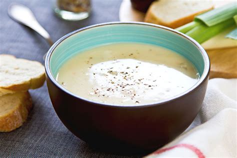 creamy-irish-potato-soup-recipe-blender-babes image