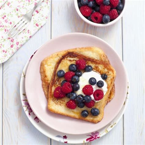 how-to-make-french-toast-easy-classic-french-toast image