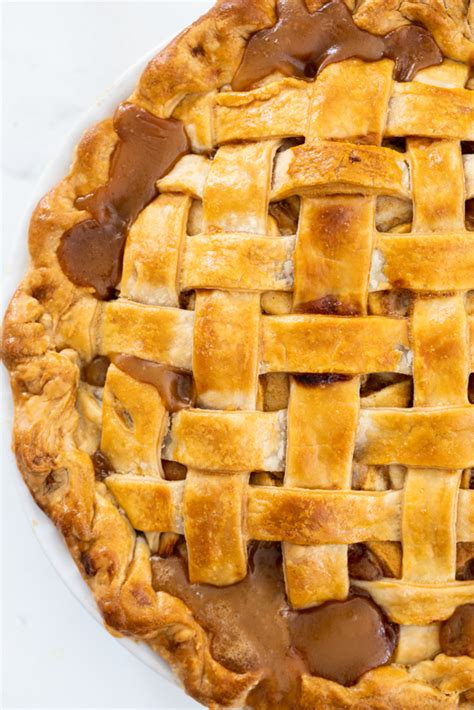 salted-caramel-apple-pie-simply-delicious image
