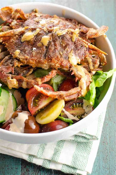 soft-shell-crab-recipe-with-salad-and-spicy-sauce image