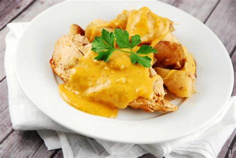 crock-pot-cheesy-chicken-and-potatoes-recipe-4-points image