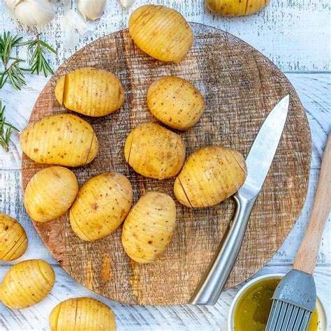 garlic-butter-hasselback-potatoes-healthy-fitness-meals image