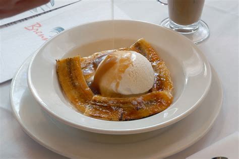 bananas-foster-a-new-orleans-tradition-since-1946 image