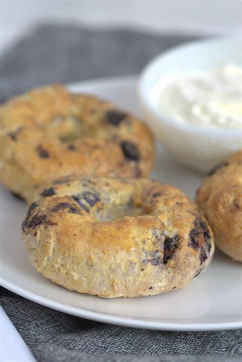 air-fryer-blueberry-bagels-fork-to-spoon image