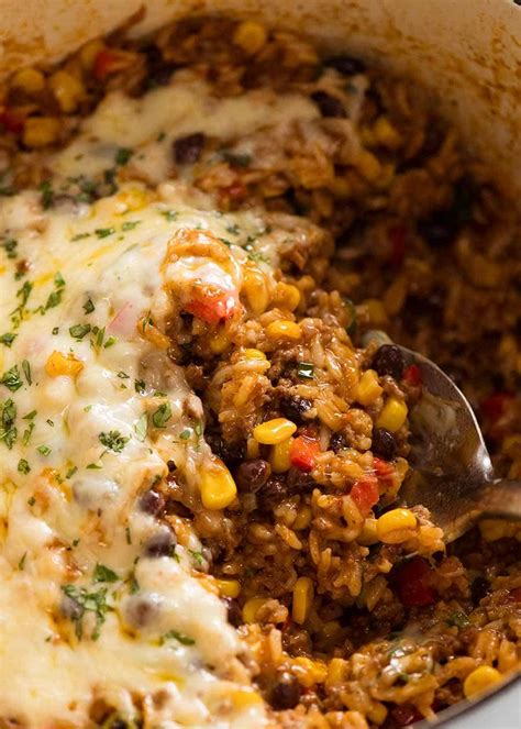 mexican-ground-beef-casserole-with-rice-beef-mince image