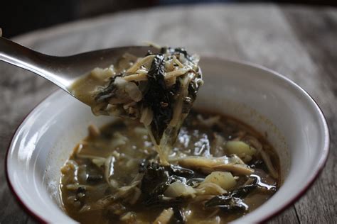 traditional-burmese-sour-soup-pickled-tea-leaves image