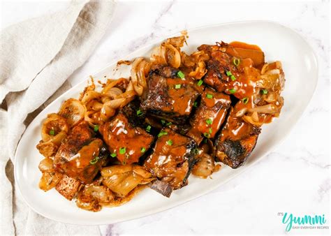 slow-cooker-beer-braised-short-ribs-recipe-its-yummi image