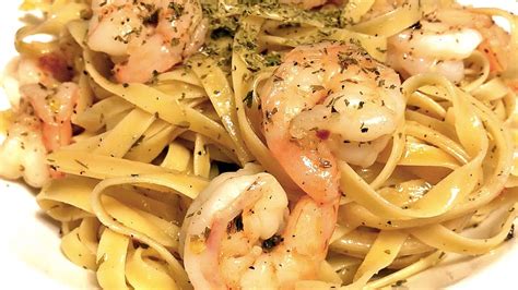 shrimp-scampi-with-pasta-barefoot-contessa-ina image