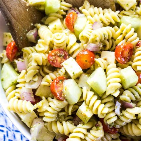 italian-pesto-pasta-salad-recipe-real-housemoms image