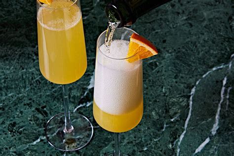 classic-mimosa-recipe-how-to-make-an-easy-mimosa image