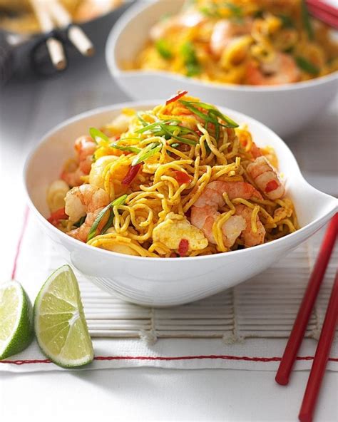 cheats-spicy-prawn-singapore-noodles image