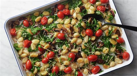 sheet-pan-gnocchi-mushroom-and-spinach-dinner image