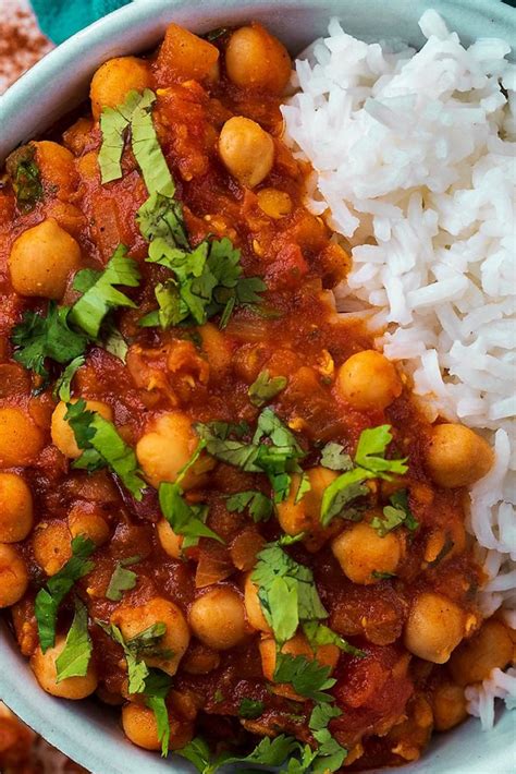 moroccan-chickpea-stew-hungry-healthy-happy image