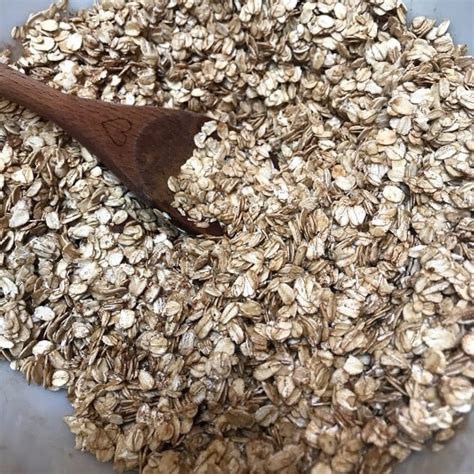 make-your-own-homemade-granola-for-a-healthy image